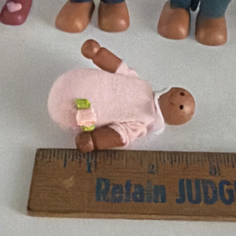Lot Of 5 Wooden Dolls Poseable Kid Kraft Black Family Inc Baby Mom Dad Grandpa